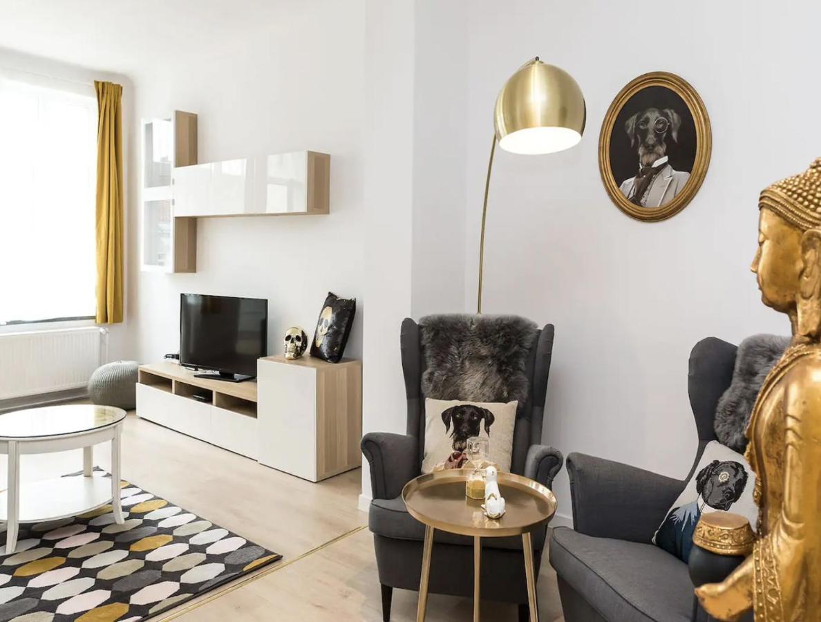 Apartment In Brussels, Degroux By Homenhancement Sa מראה חיצוני תמונה