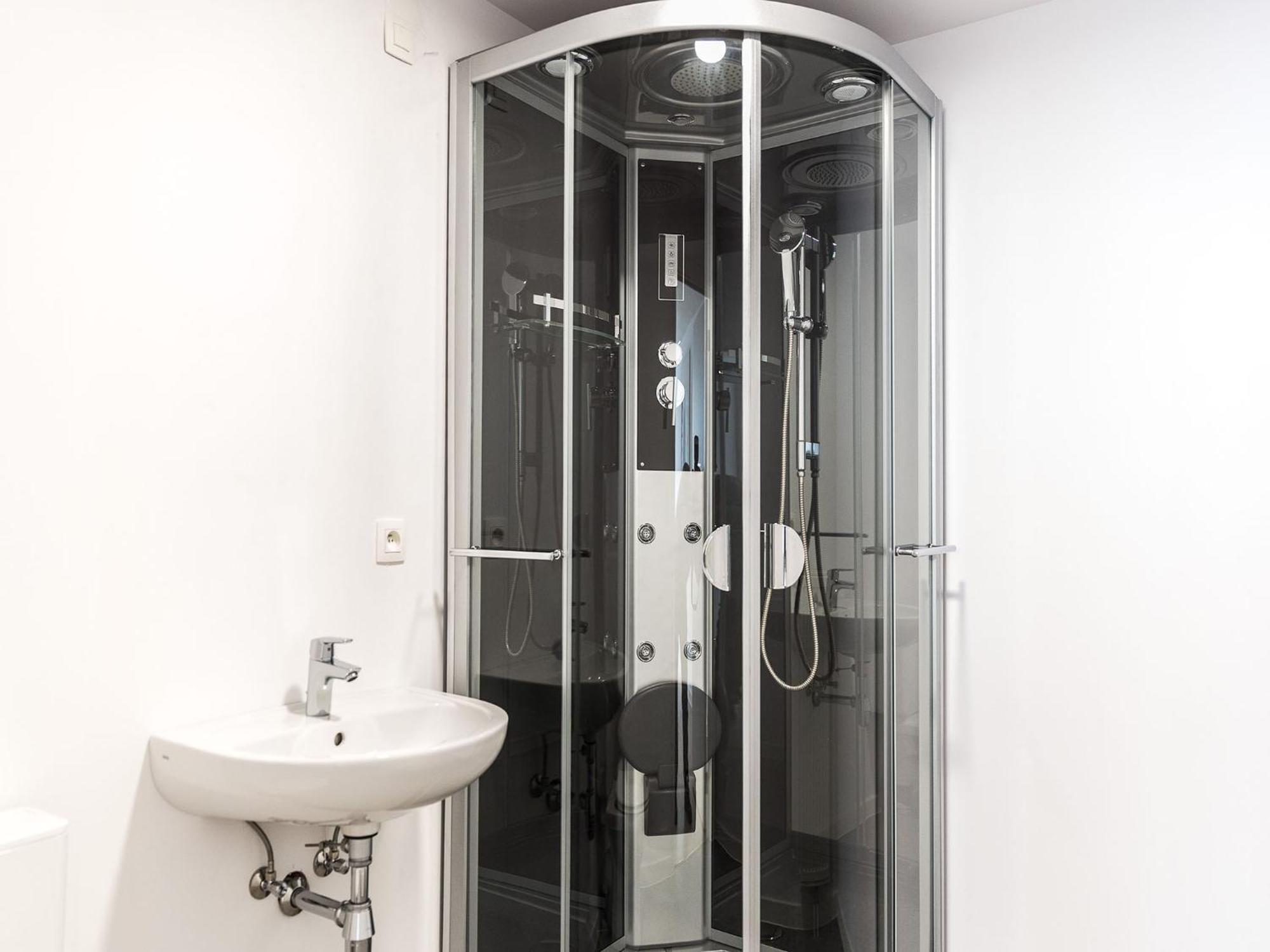 Apartment In Brussels, Degroux By Homenhancement Sa מראה חיצוני תמונה